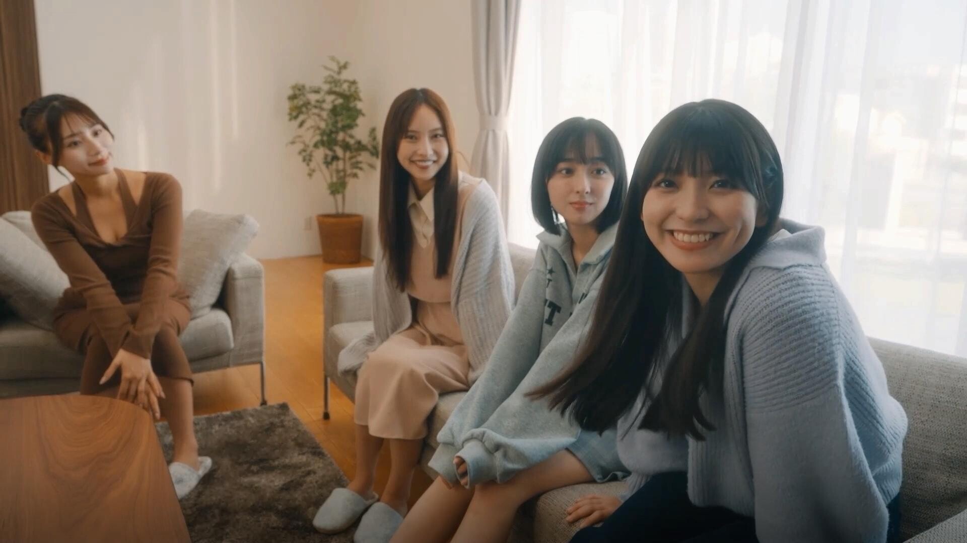 《嘟嘟嘟~恋爱信号响不停，美女室友们教我如何-副业资源网
