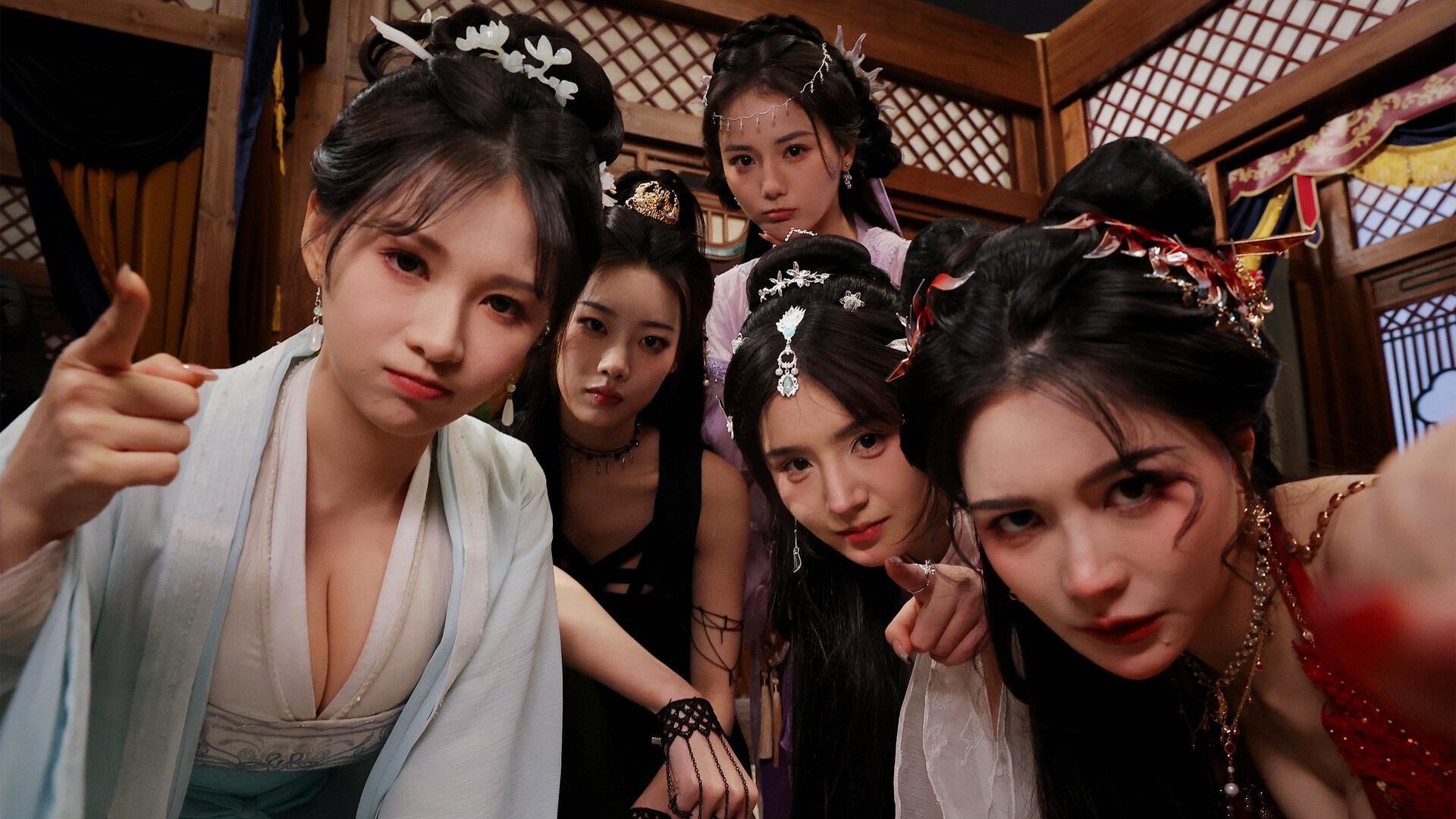 美女，请别影响我成仙全球版/Ladies, Don’t Tempt My Immortality-副业资源网